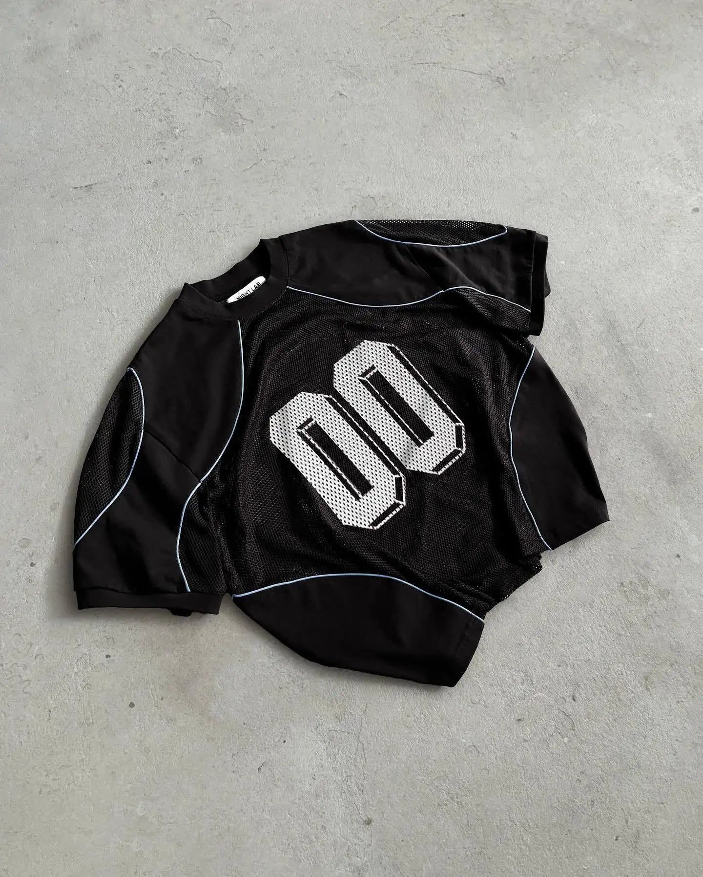 00